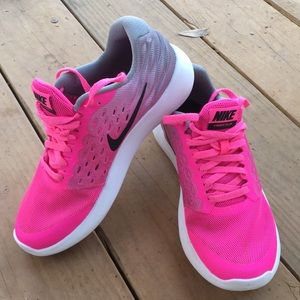 Nike shoes